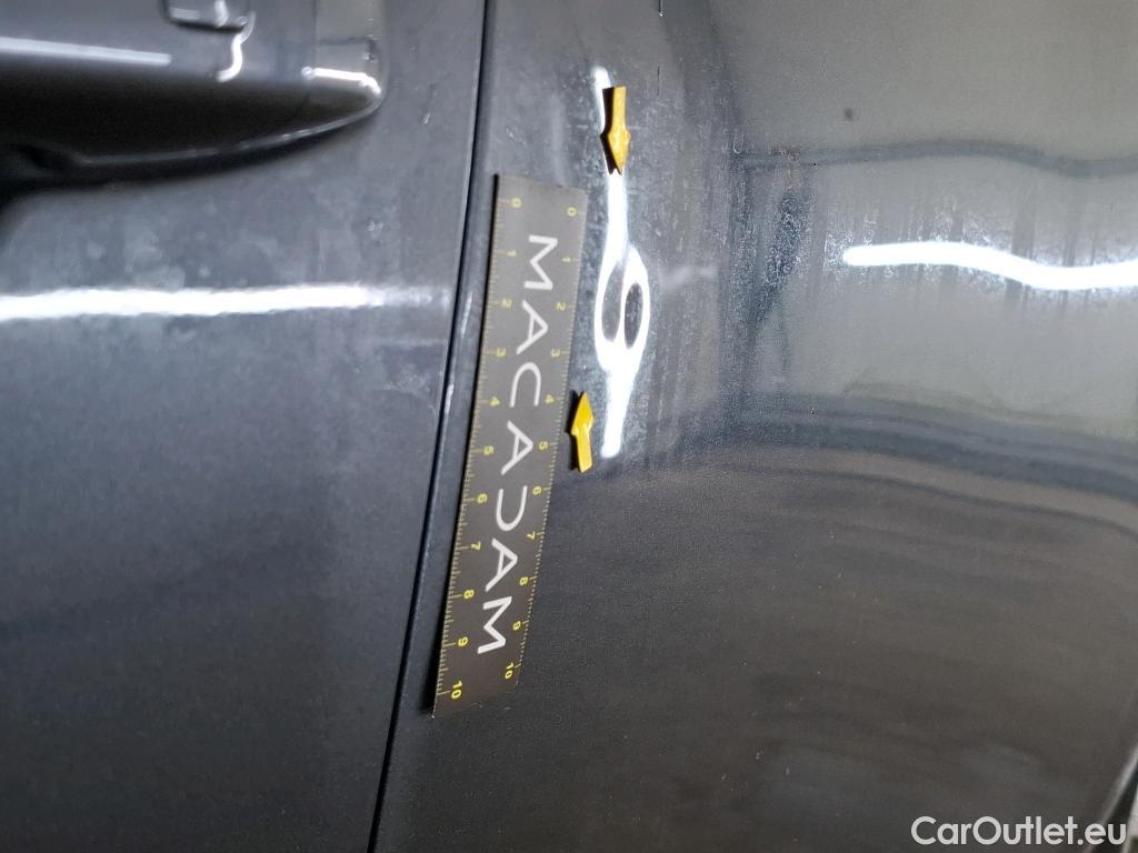  Renault  Megane  IV Berline 5pt. Business 1.5 dCi 115CV BVM6 E6d #23