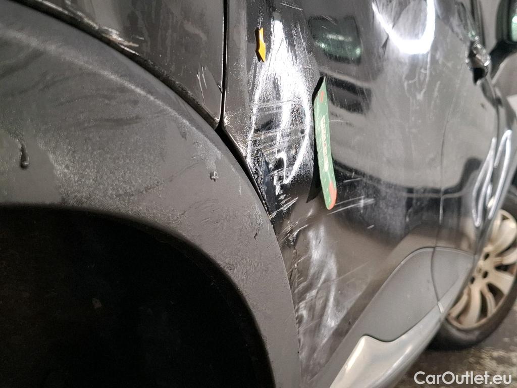  Renault  Captur  Business 1.5 dCi 110CV BVM6 E6 #6