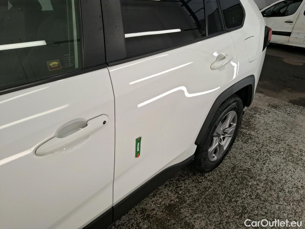  Toyota  RAV4 TOYOTA  Hybride / 2018 / 5P / SUV Hybride AWD Dynamic Business Beyond Zero #11