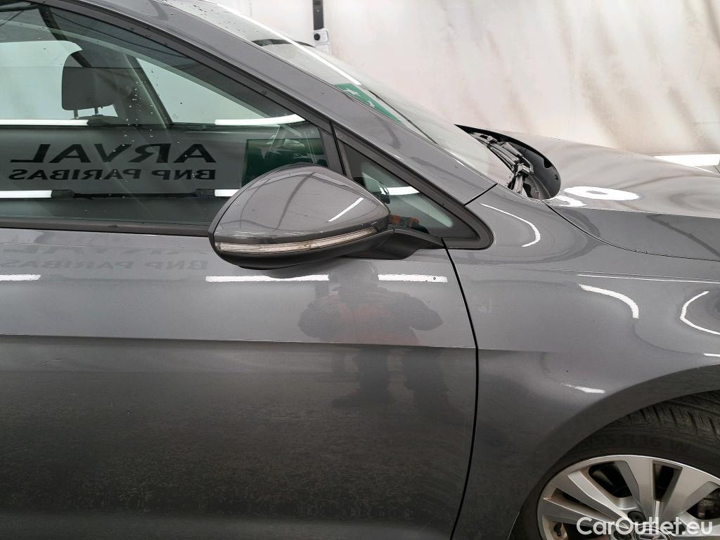  Volkswagen  Golf  VOLKSWAGEN 5p Berline 1.4 TSI 125 BVM6 Confort Business BMT #27