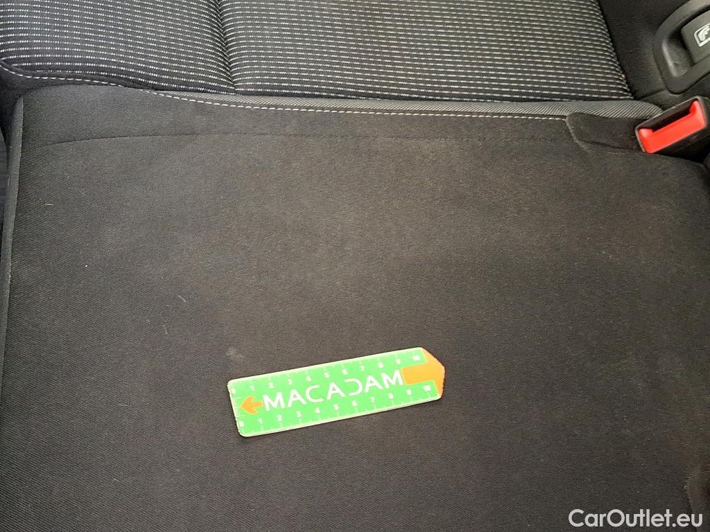  Skoda  Octavia  Berline Business 2.0 TDI 150CV BVA7 E6d #17