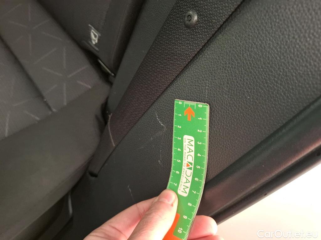  Toyota  RAV4 TOYOTA  Hybride / 2018 / 5P / SUV Hybride AWD Dynamic Business Beyond Zero #20