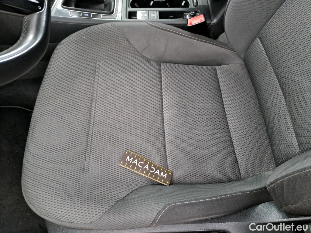  Volkswagen  Golf  VOLKSWAGEN 5p Berline 1.4 TSI 125 BVM6 Confort Business BMT #32