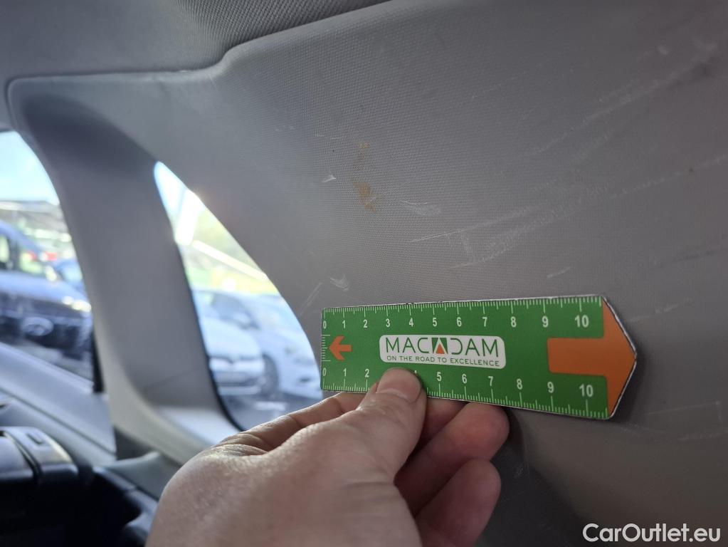  Toyota  RAV4 TOYOTA  Hybride / 2018 / 5P / SUV Hybride AWD Dynamic Business Beyond Zero #25