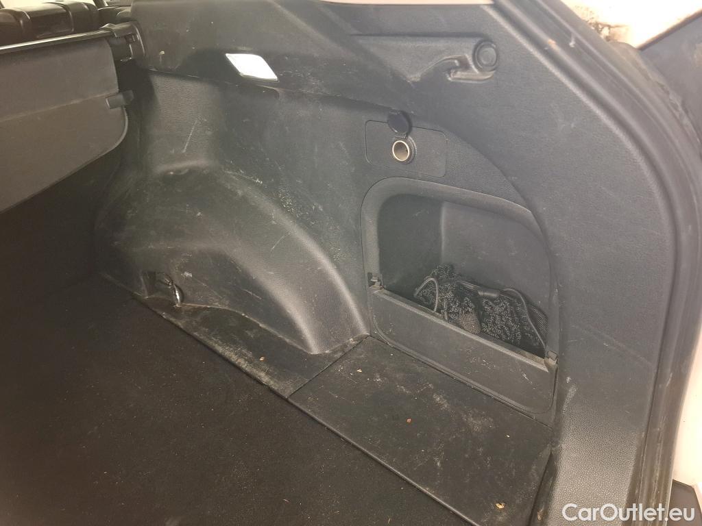  Toyota  RAV4 TOYOTA  Hybride / 2018 / 5P / SUV Hybride AWD Dynamic Business Beyond Zero #16