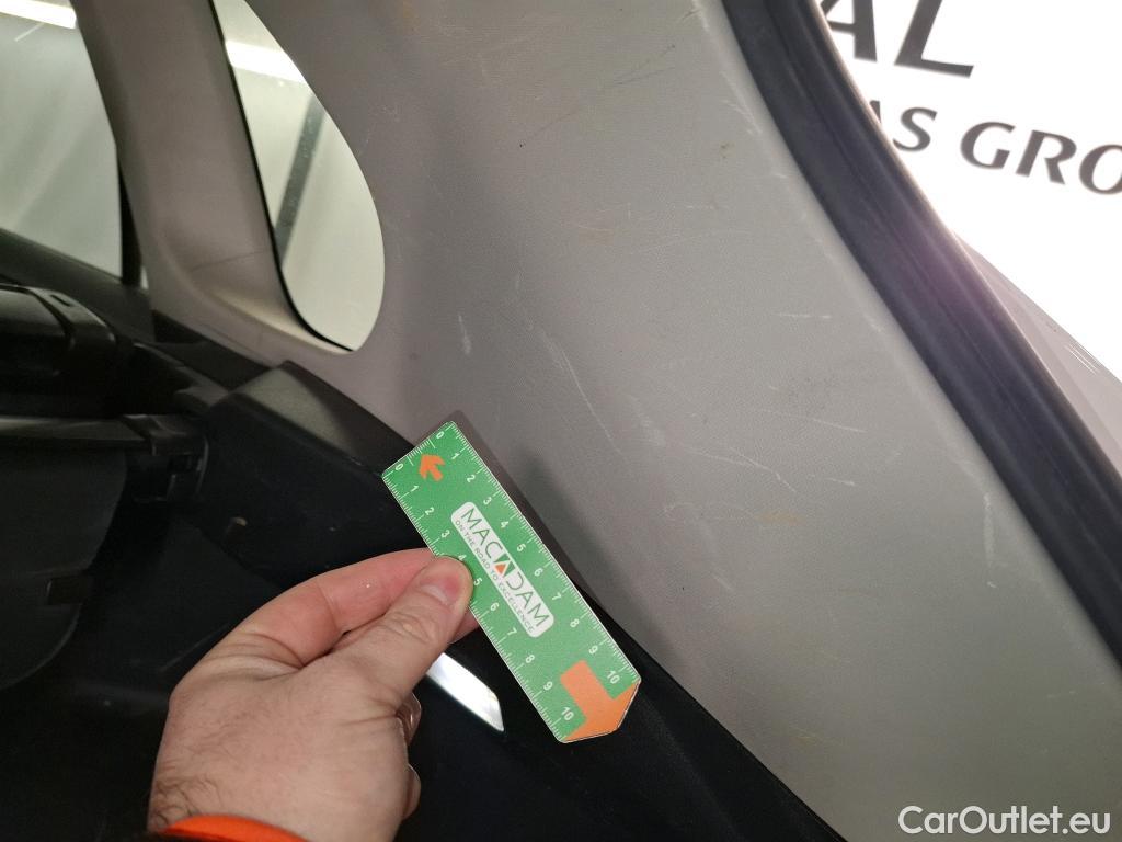  Toyota  RAV4 TOYOTA  Hybride / 2018 / 5P / SUV Hybride AWD Dynamic Business Beyond Zero #21