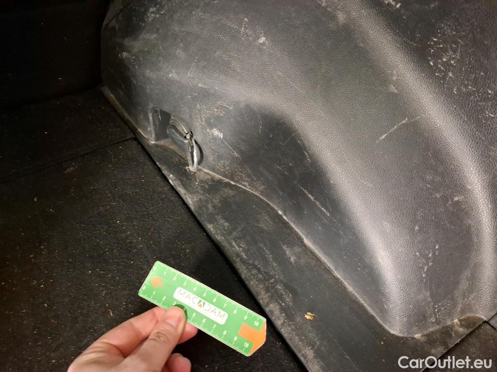  Toyota  RAV4 TOYOTA  Hybride / 2018 / 5P / SUV Hybride AWD Dynamic Business Beyond Zero #17