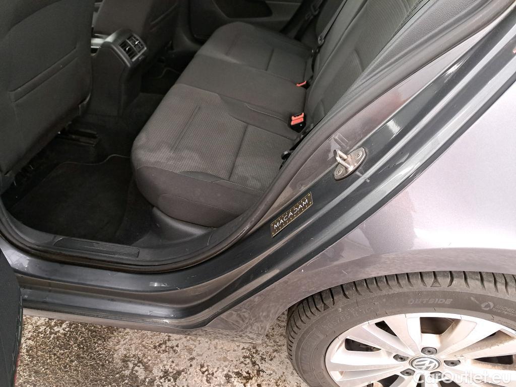  Volkswagen  Golf  VOLKSWAGEN 5p Berline 1.4 TSI 125 BVM6 Confort Business BMT #24