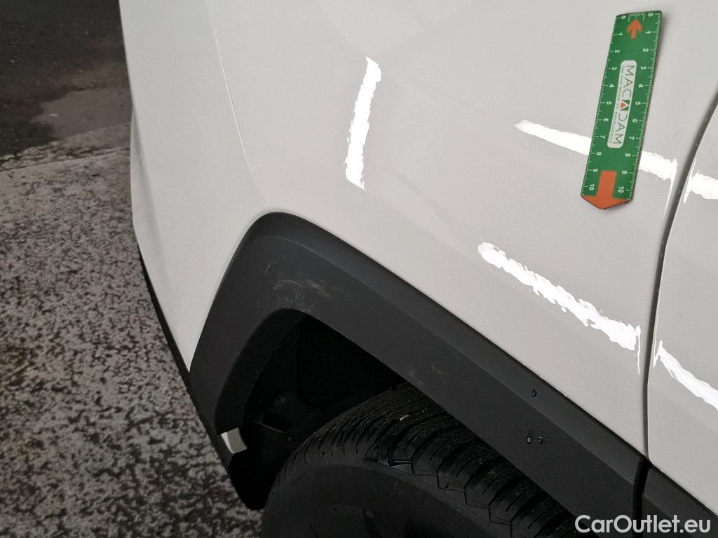  Toyota  RAV4 TOYOTA  Hybride / 2018 / 5P / SUV Hybride AWD Dynamic Business Beyond Zero #9