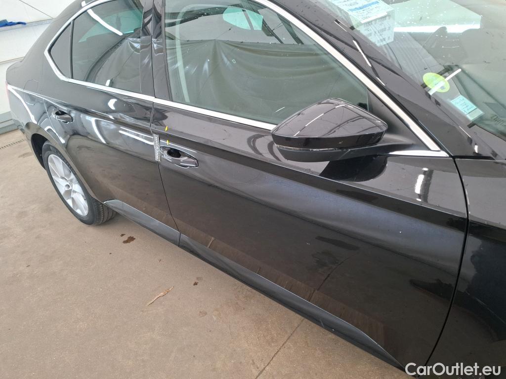  Skoda  Superb  Berline Business 2.0 TDI 150CV BVA7 E6d #19