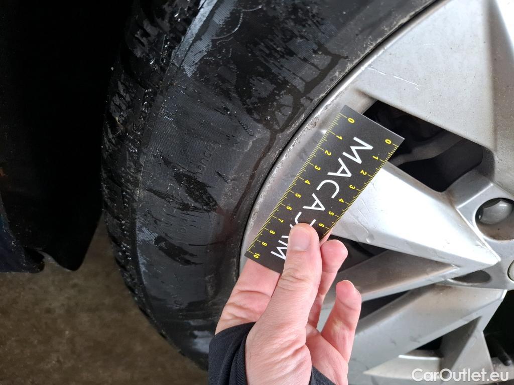  Skoda  Octavia  Berline Style 2.0 TDI 150CV BVA7 E6d #31