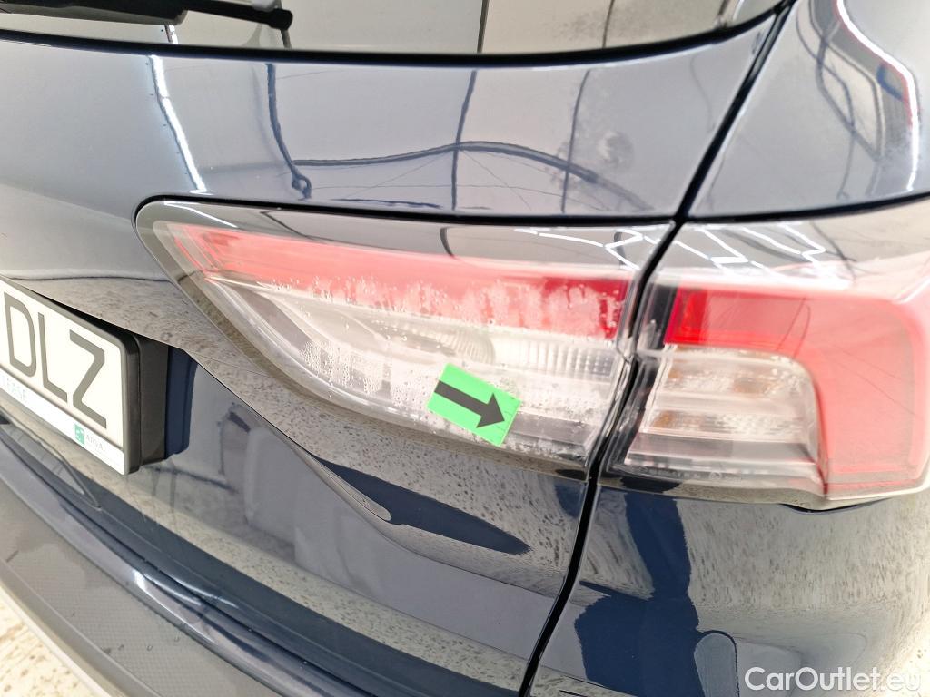  Ford  Kuga 1.5 EcoBlue 120CP Titanium A8 #9