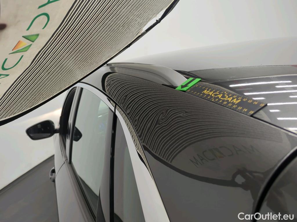  Ford  Kuga 2.5 Duratec FHEV 190CP Titanium CVT AWD #18