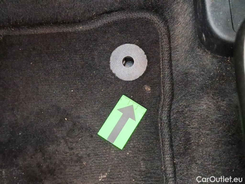  Ford  Kuga 1.5 EcoBlue 120CP Titanium A8 #22