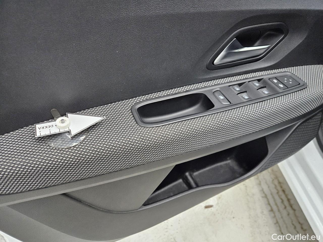  Dacia  Logan 1.0 TCe 90CP Comfort MT6 #18