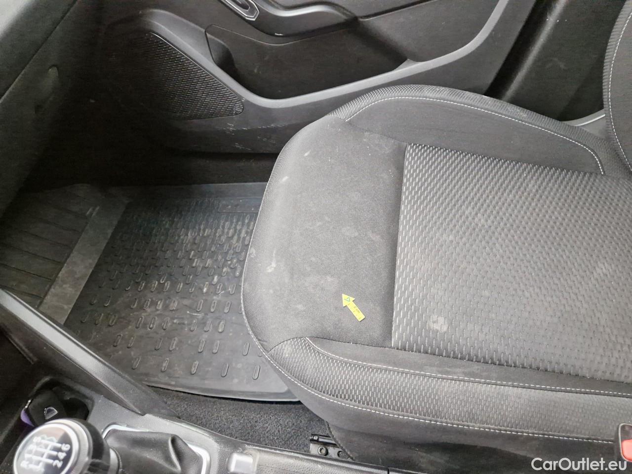  Dacia  Duster 1.5 Blue dCi 115CP Comfort 4WD #32