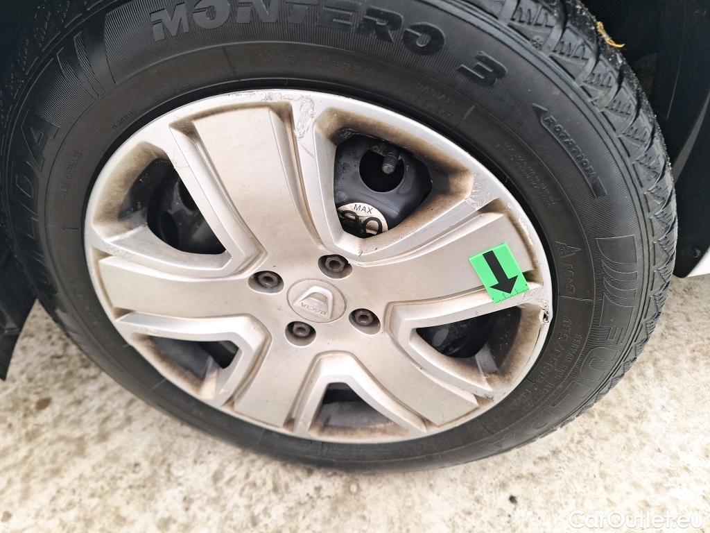  Dacia  Logan 1.5 Blue dCi 95CP Laureate #31