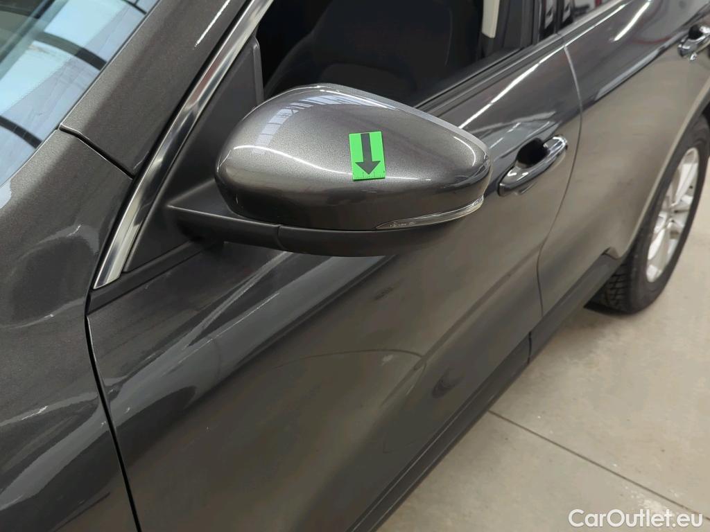  Ford  Kuga 2.0 EcoBlue 190CP Titanium A8 AWD #3