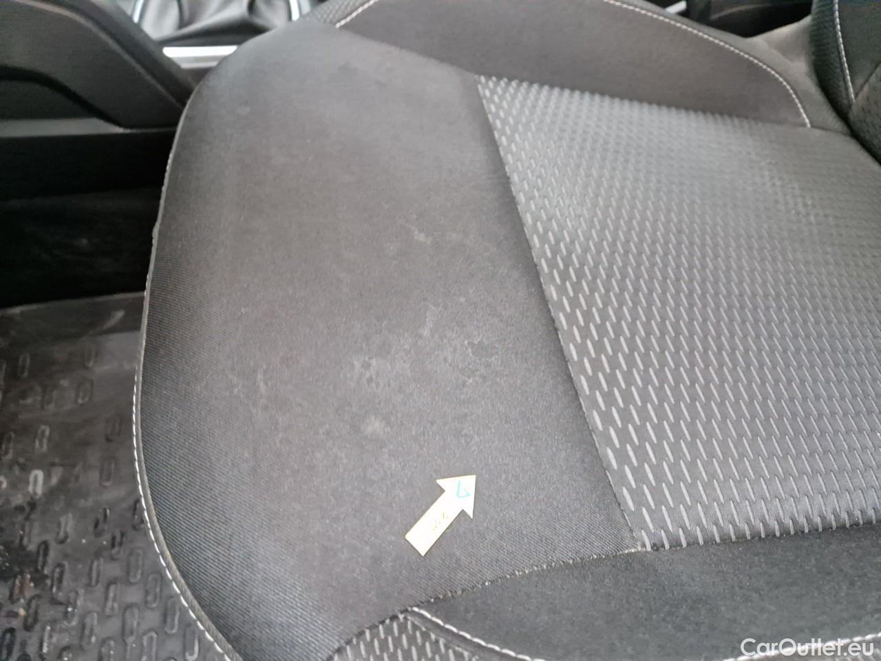  Dacia  Duster 1.5 Blue dCi 115CP Comfort 4WD #16