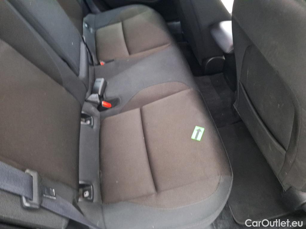  Mazda  3 2.0 SkyActiv-G122 Plus AT #23