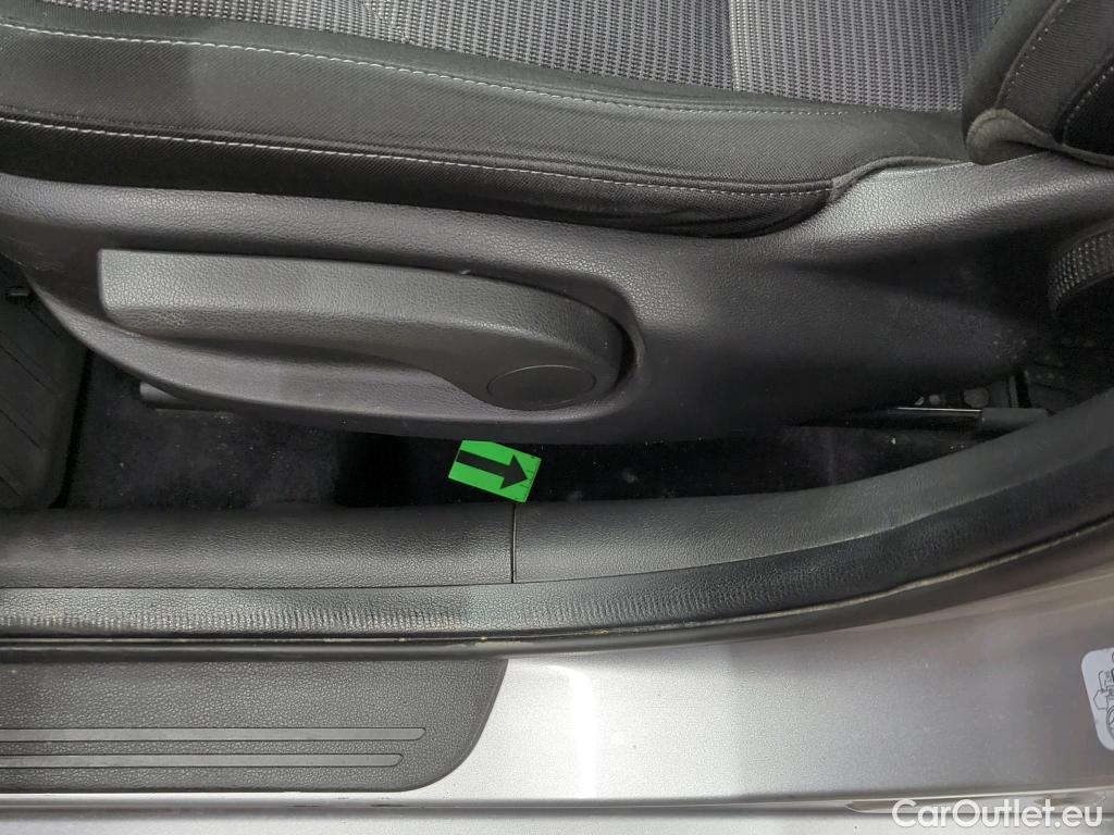  Hyundai  i30 1.5 110CP Comfort #1