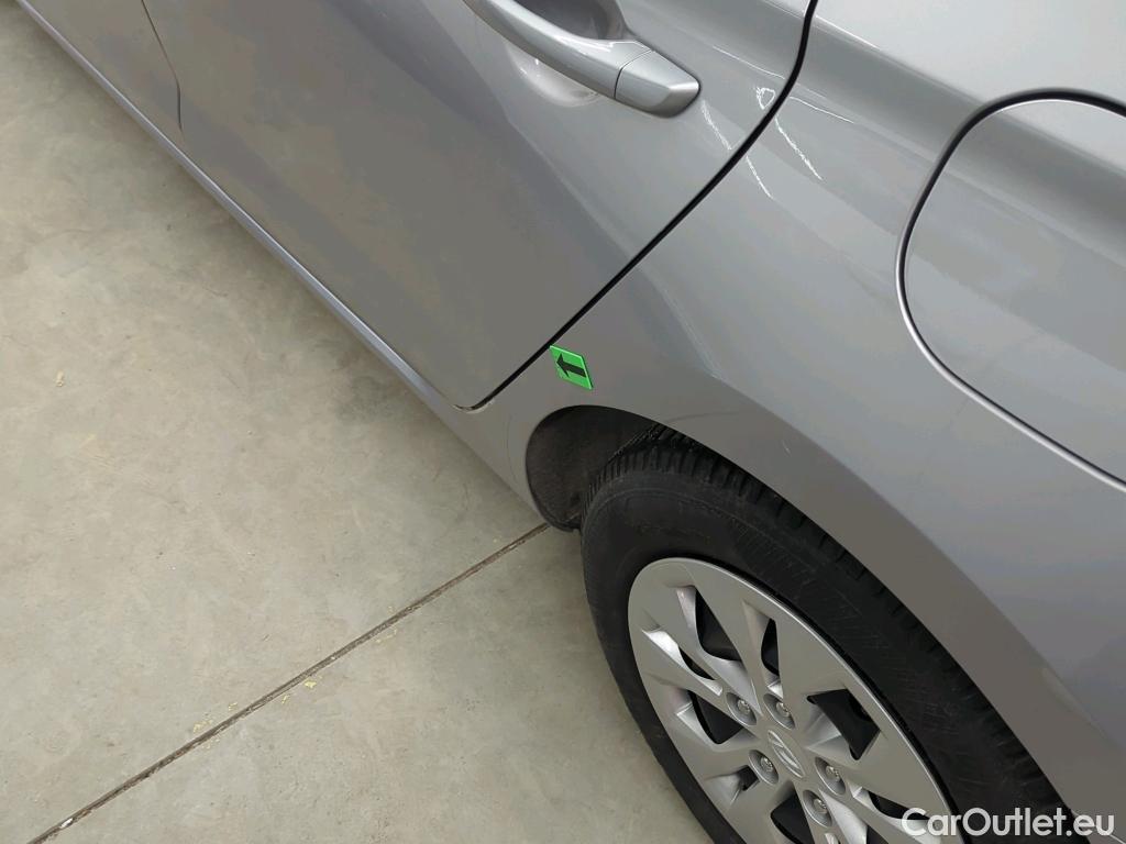  Hyundai  i30 1.5 110CP Comfort #21