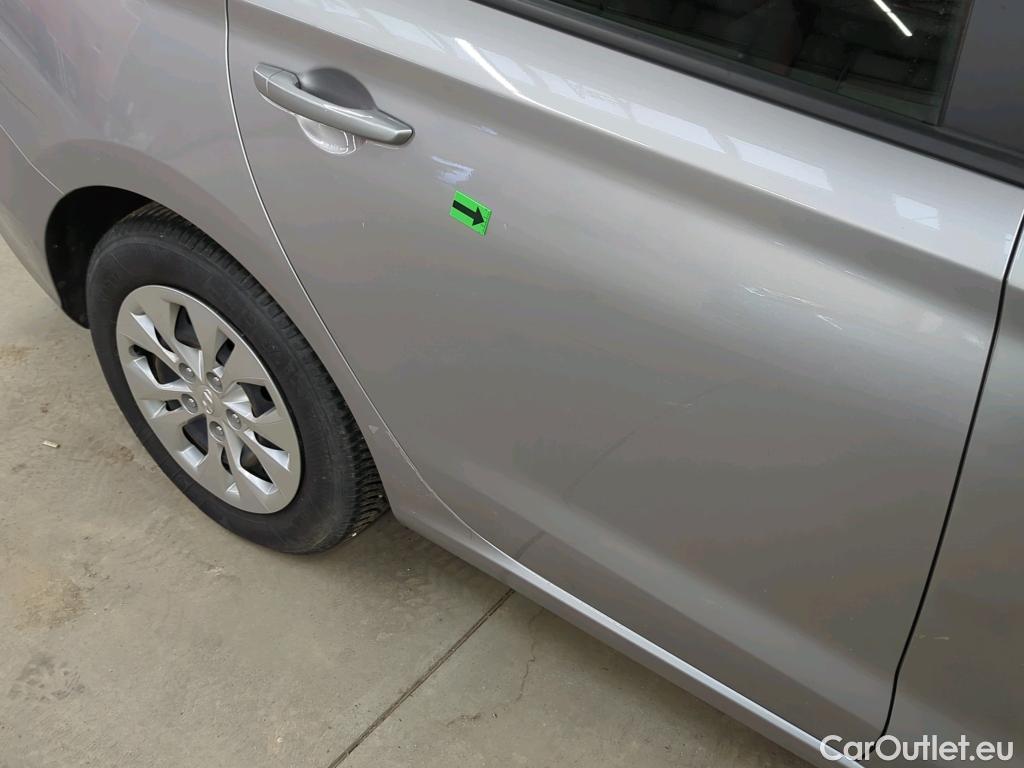  Hyundai  i30 1.5 110CP Comfort #25