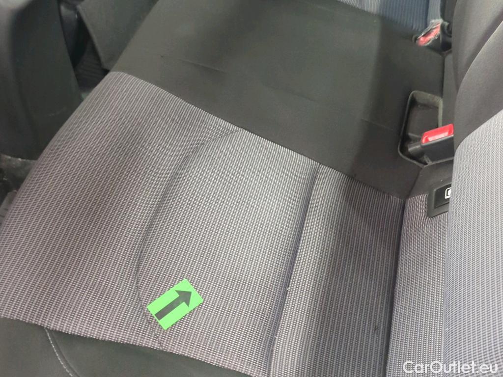  Hyundai  i30 1.5 110CP Comfort #20