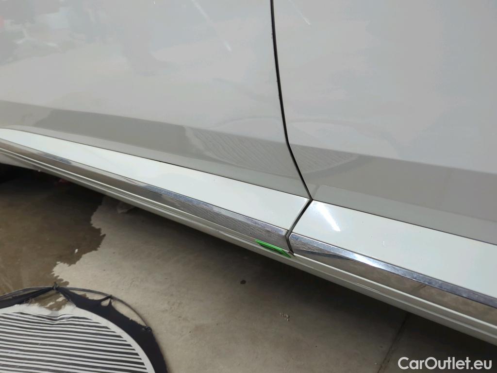  Volkswagen  Arteon SB Elegance 2.0 TDI 150 CP DSG #27