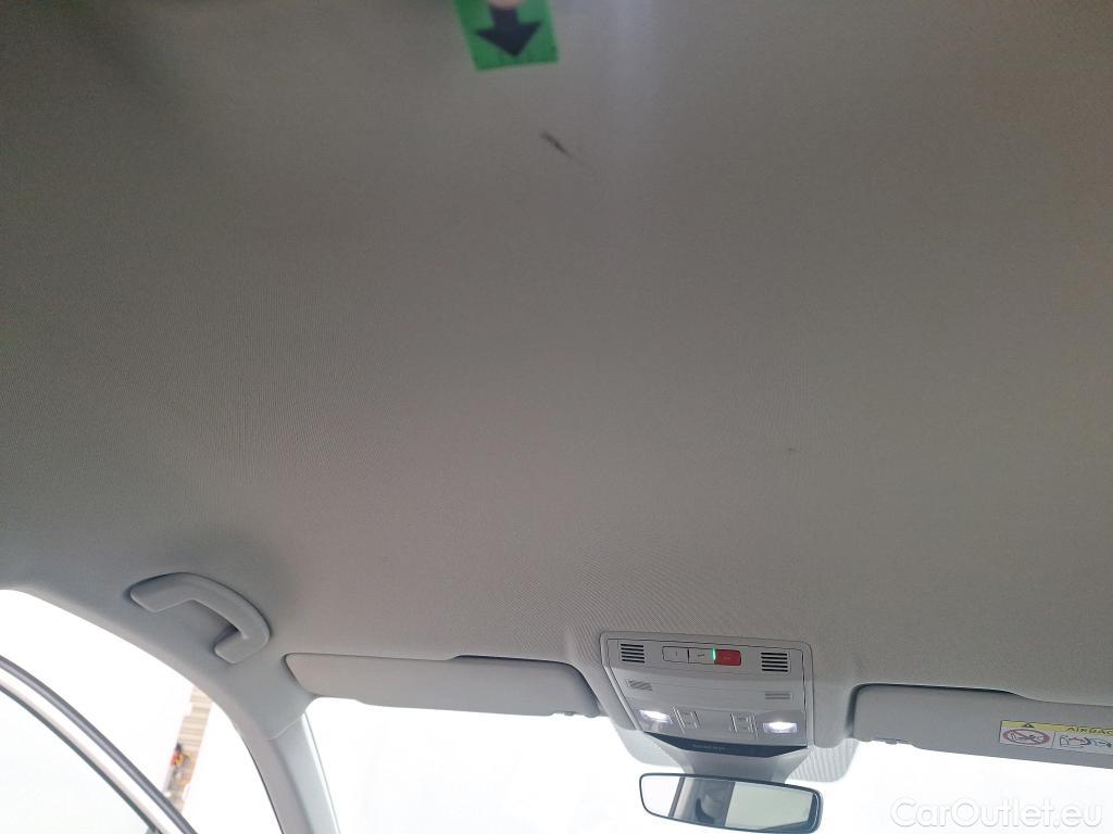  Volkswagen  T-ROC 1.5 TSI 150CP Style DSG #17