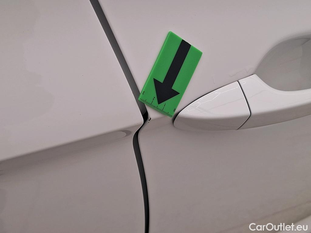  Volkswagen  Passat Comfortline 2.0 TDI DSG 190 CP #36