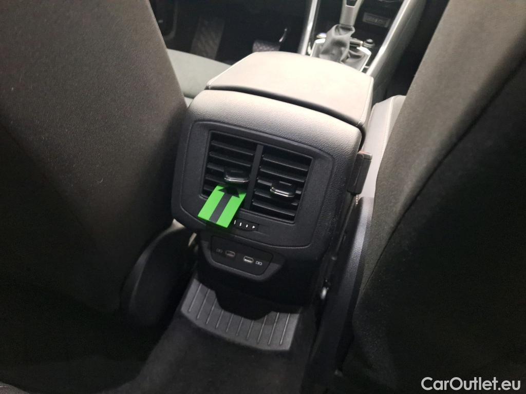  Volkswagen  T-ROC 1.5 TSI 150CP Style DSG #13