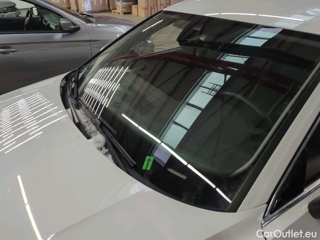  Volkswagen  Arteon SB Elegance 2.0 TDI 150 CP DSG #1