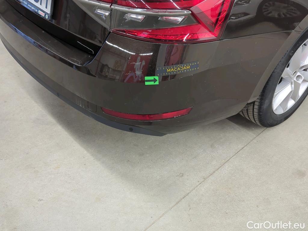  Skoda  Superb 2.0 TDI 150CP Ambition DSG #9