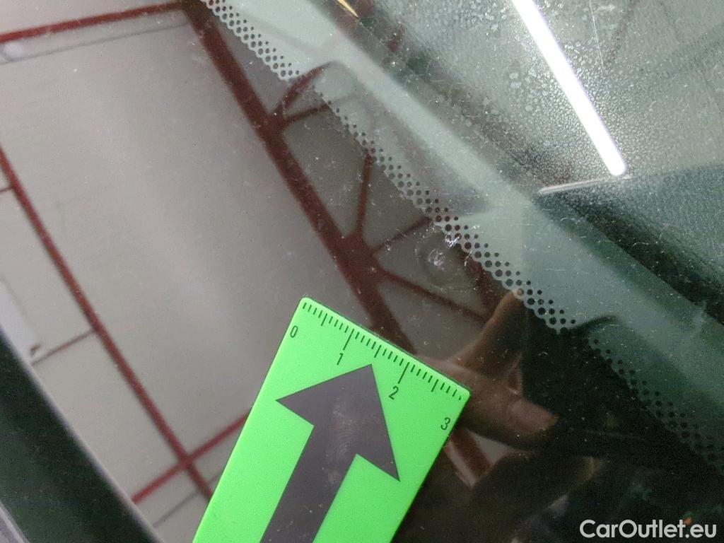  Volvo  XC 40 2.0 D3 150CP AT8 #4