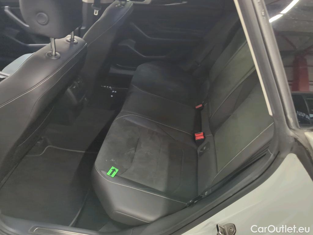  Volkswagen  Arteon SB Elegance 2.0 TDI 150 CP DSG #29