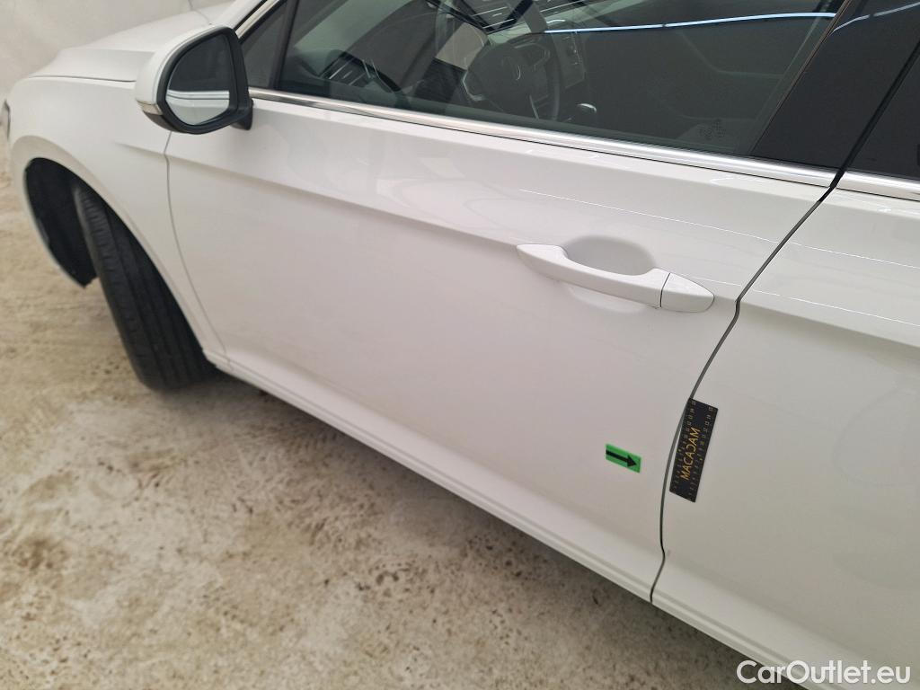  Volkswagen  Passat Comfortline 2.0 TDI DSG 190 CP #13