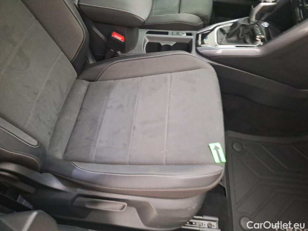  Volkswagen  T-ROC 1.5 TSI 150CP Style DSG #17