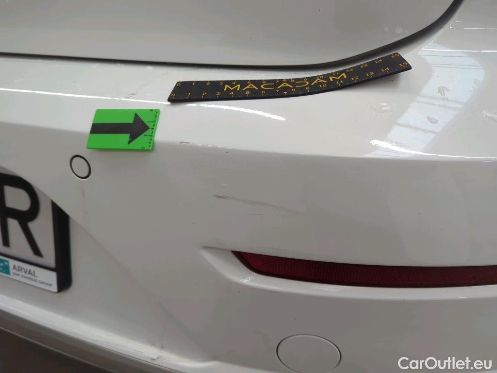  Volkswagen  Arteon SB Elegance 2.0 TDI 150 CP DSG #10