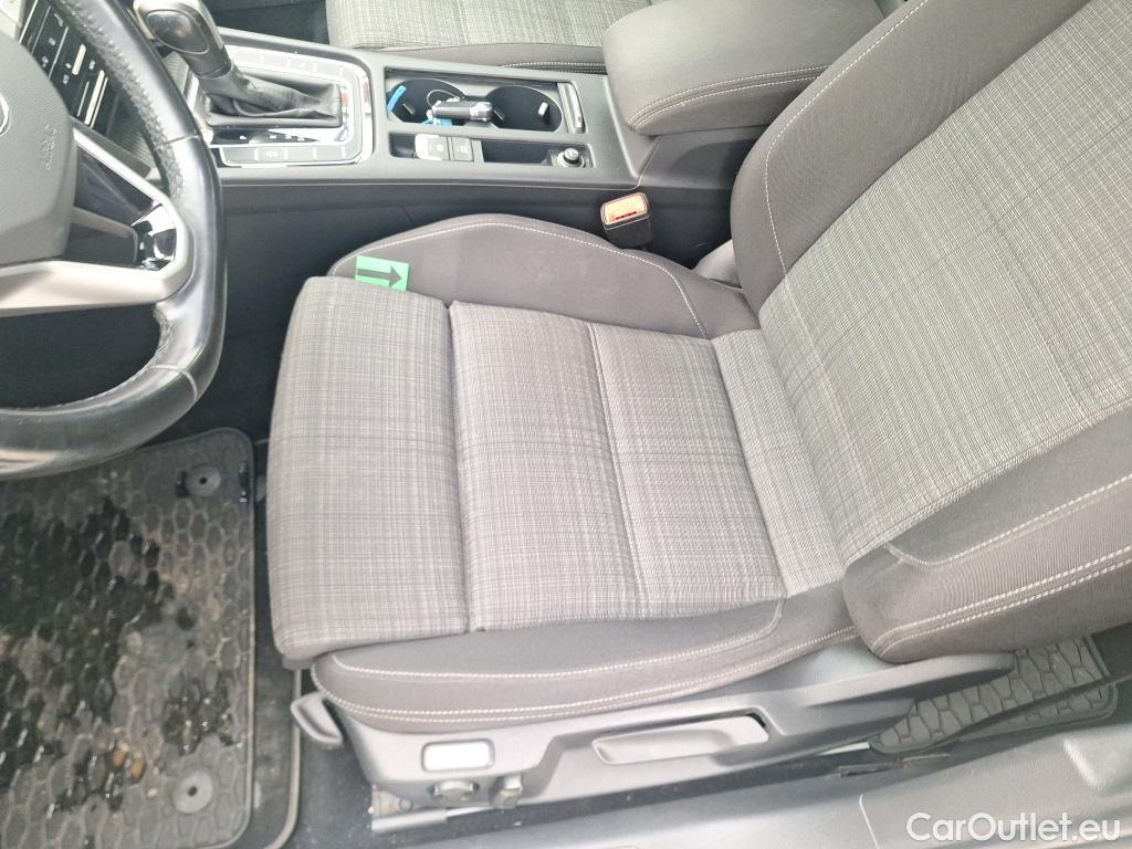  Volkswagen  Passat Comfortline 2.0 TDI DSG 190 CP #29