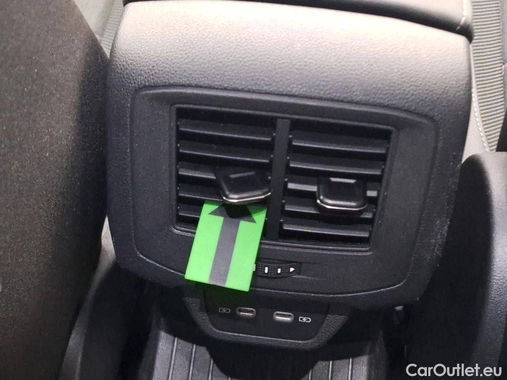  Volkswagen  T-ROC 1.5 TSI 150CP Style DSG #14