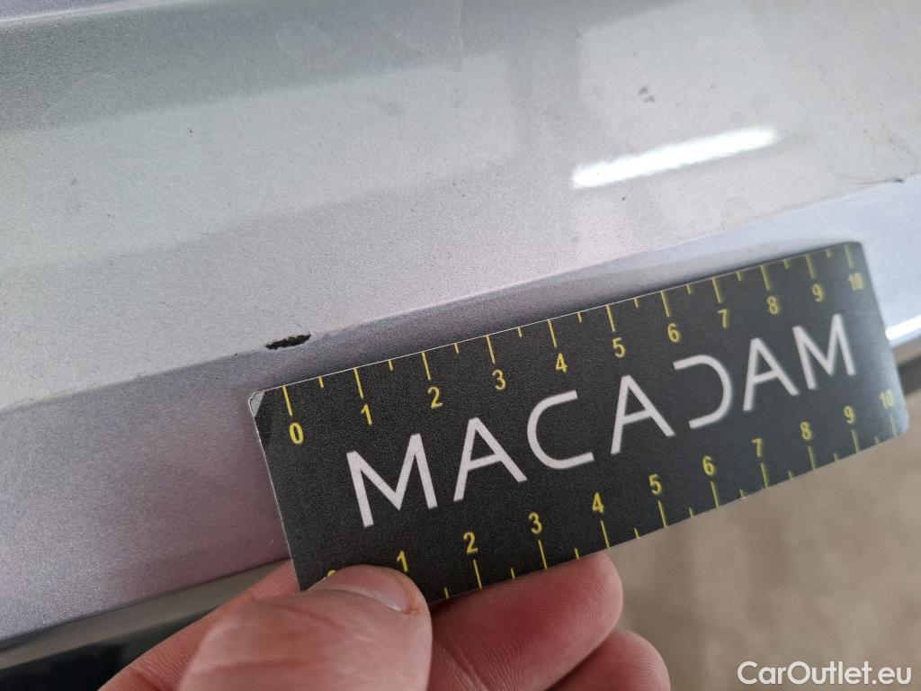  Audi  Q3 AUDI  / 2018 / 5P / SUV 35 TFSI 150 MHEV S TRONIC DESIGN LUXE #5