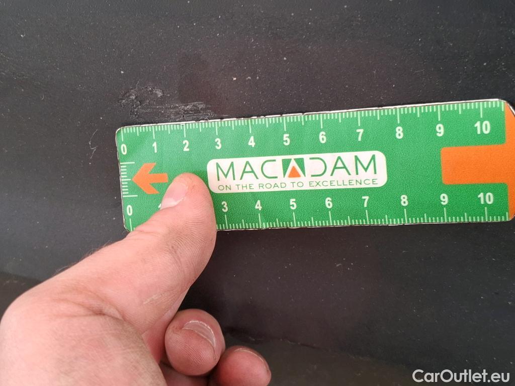  Bmw  Serie 3 BMW Série 3 Berline / 2018 / 4P / Berline 330e 292ch Business Design BVA8 Hybride #11