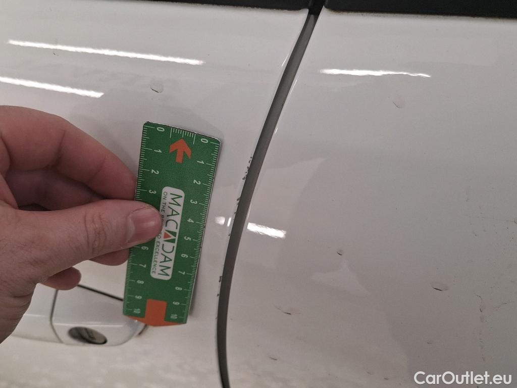  Citroen  C3  Feel Business 1.2 PureTech 80CV BVM5 E6d #3