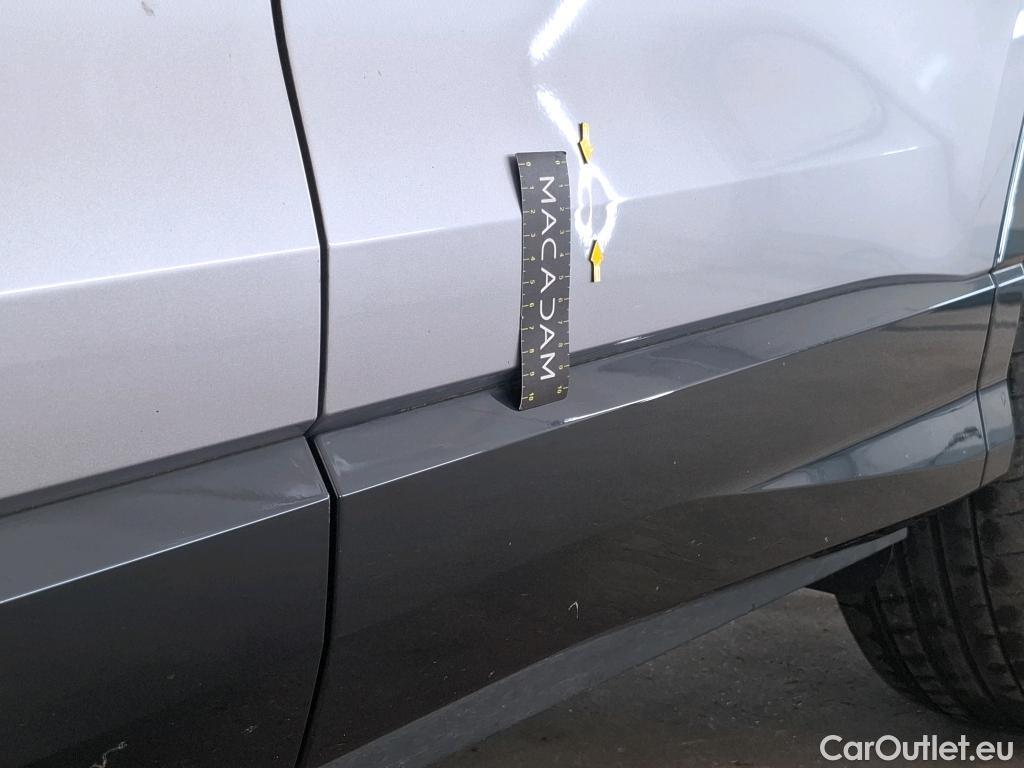  Audi  Q3 AUDI  / 2018 / 5P / SUV 35 TFSI 150 MHEV S TRONIC DESIGN LUXE #11