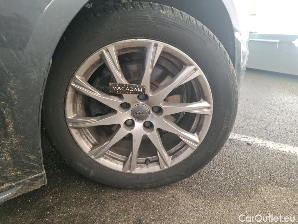  Audi  A4  Lim. 30 TDI Business line 2.0 TDI 135CV BVA7 E6d #22