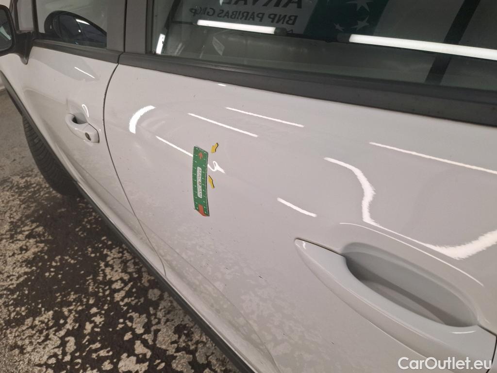  Citroen  C3  Feel Business 1.2 PureTech 80CV BVM5 E6d #4