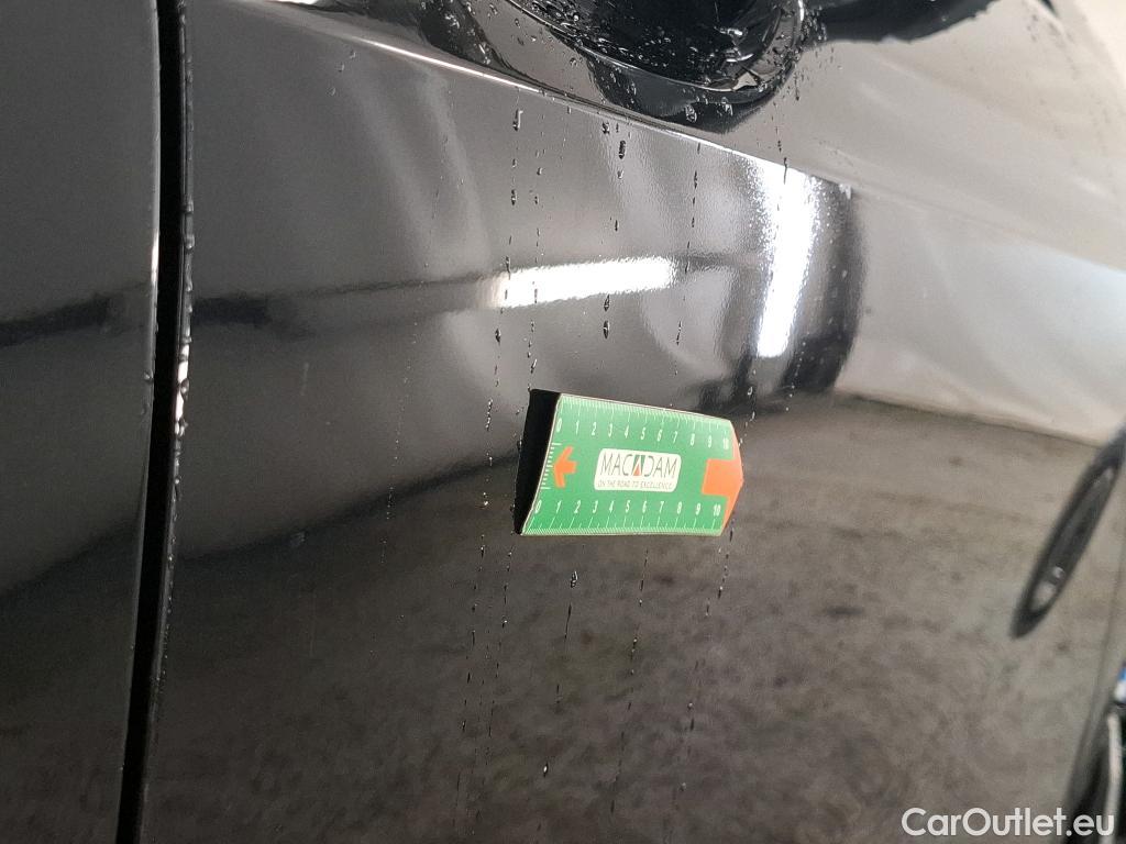  Bmw  Serie 1 BMW Série 1 / 2019 / 5P / Berline 116i Business Design #2