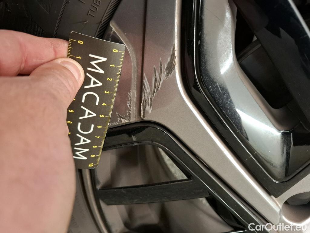  Citroen  C4  Berline Feel Pack 1.2 PureTech 130CV BVM6 6E #9