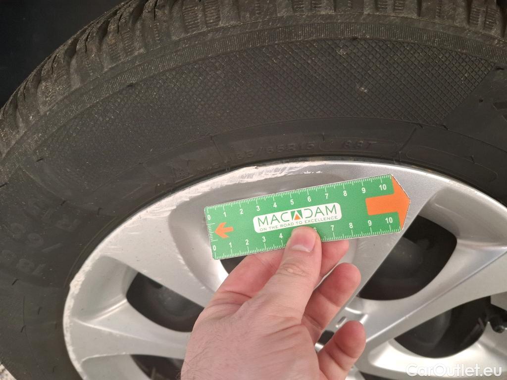  Citroen  C3  Feel Business 1.2 PureTech 80CV BVM5 E6d #11